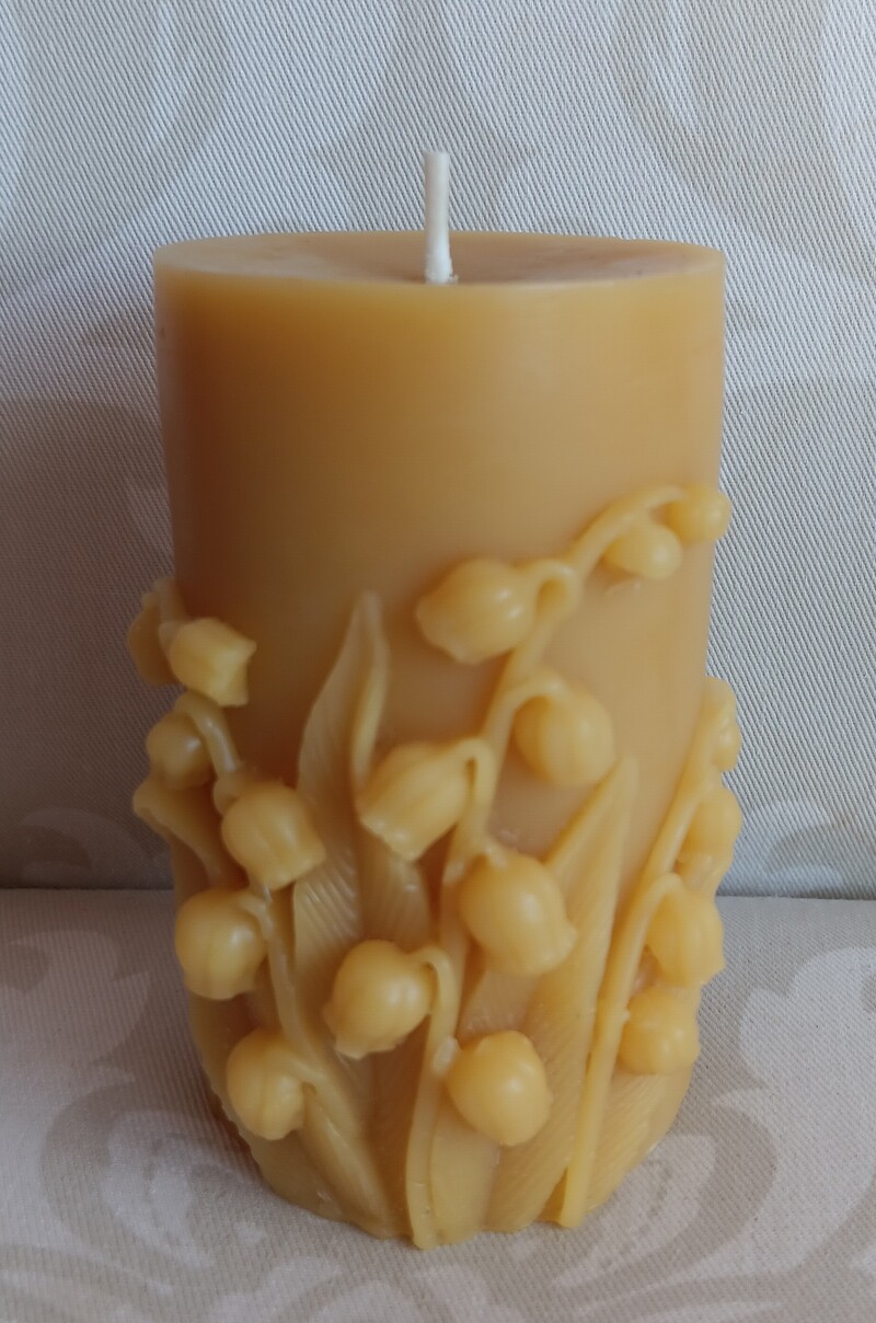 Lily-of-the-Valley Pillar