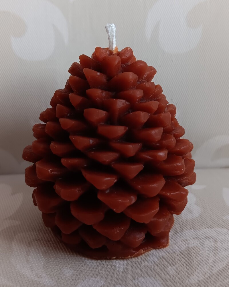 Pinecone Votive