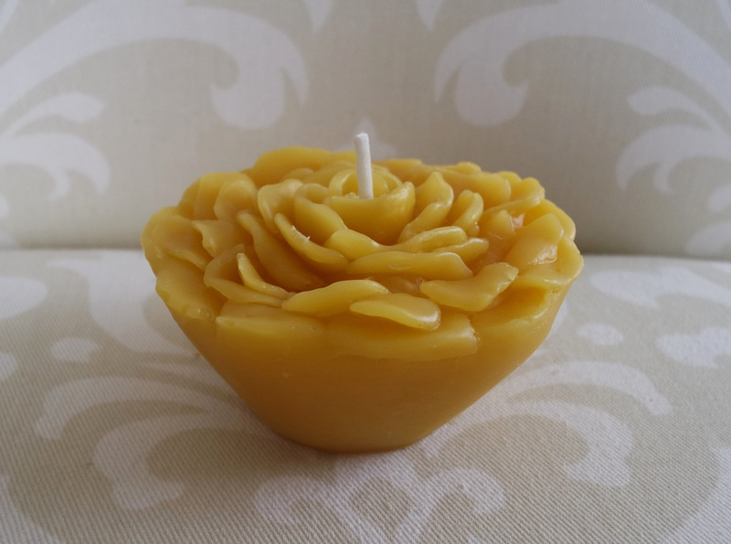 Floating Rose Pair